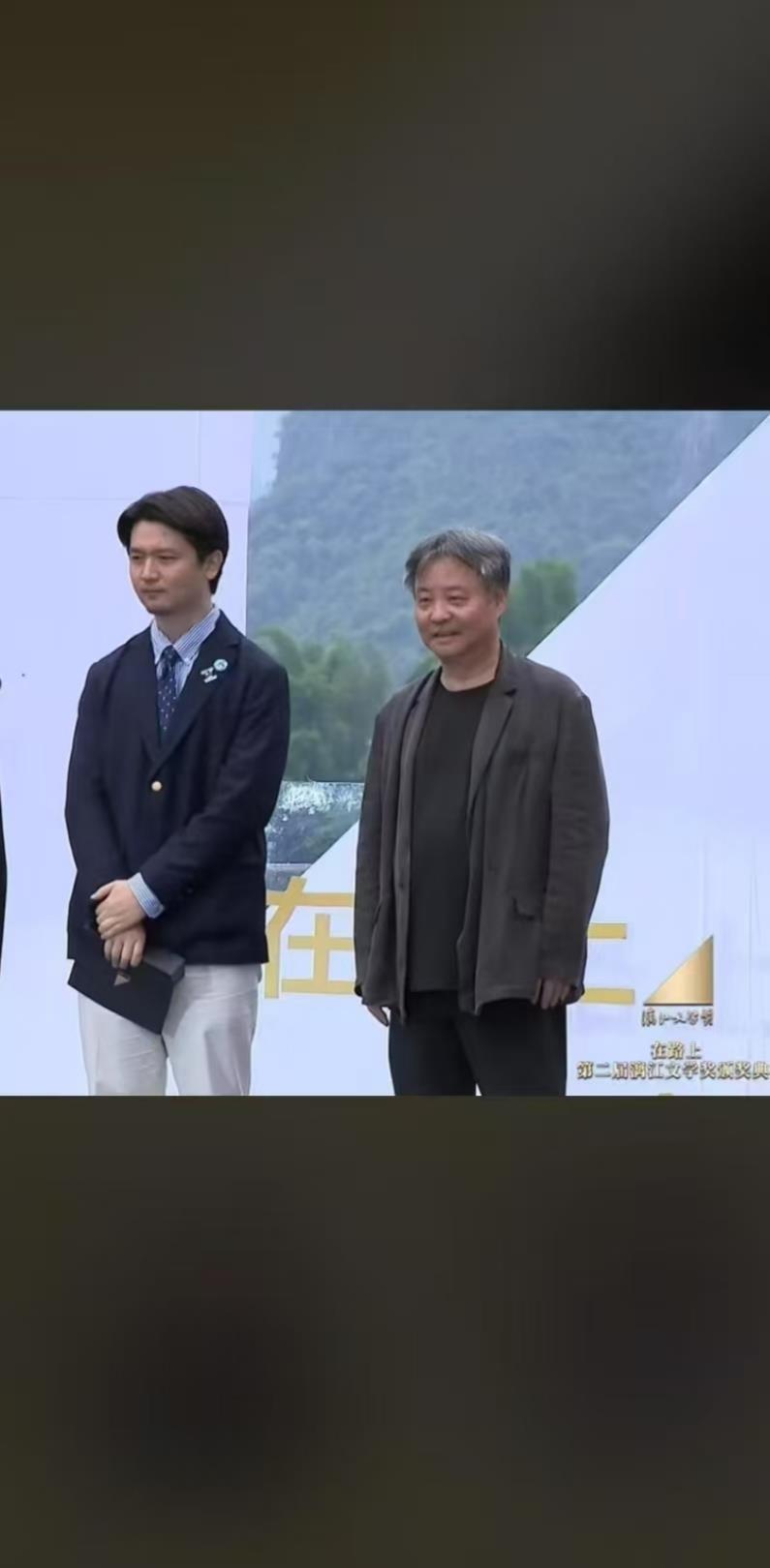 人民日报为他打CALL，爆火的“湖北伢”刘楚昕说：我终于有机会当众致谢去世的初恋女友！