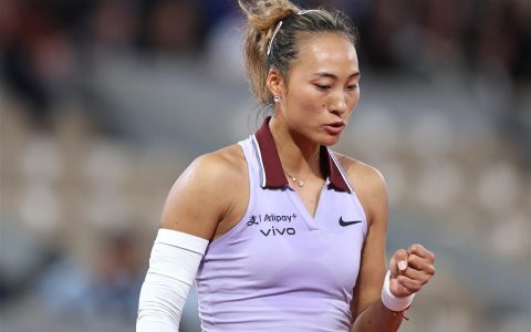 郑钦文晋级法网32强，即时排名升至第五，下轮将战加拿大18岁奇才姆博科