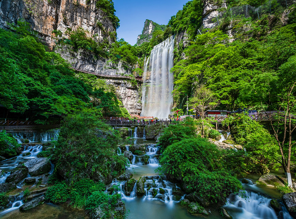 三峡大瀑布