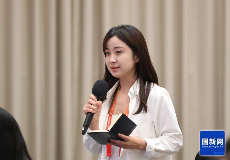 极目新闻对话“奋斗者”号载人潜水器总设计师叶聪：深海科研工作，要永远保持年轻、探索、敬畏的心态