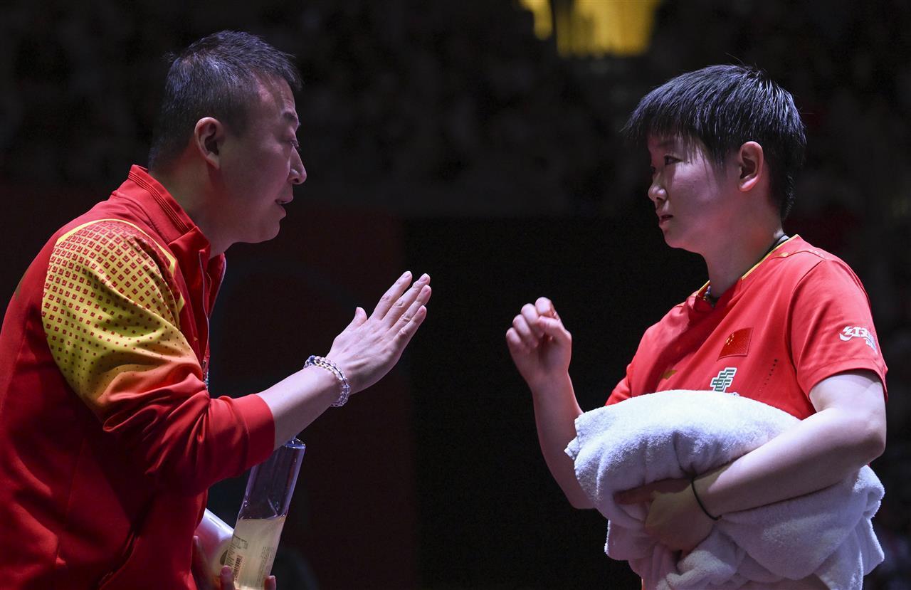 孙颖莎两场比赛仅间隔2小时引发担忧，前国手释疑：平时训练强度比这大！