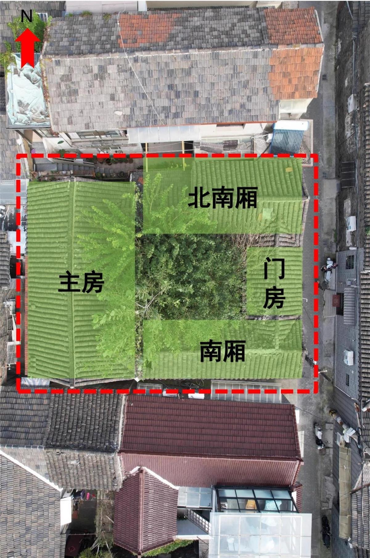 探访618元起拍的扬州清代合院：邻居称多年前院里住着一名近百岁老太，老人离世后房子荒废