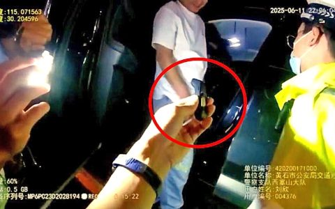 男子网购酒精测试仪自测没事，实测醉驾！ 交警提醒酒后不要开车才是最安全靠谱的方式