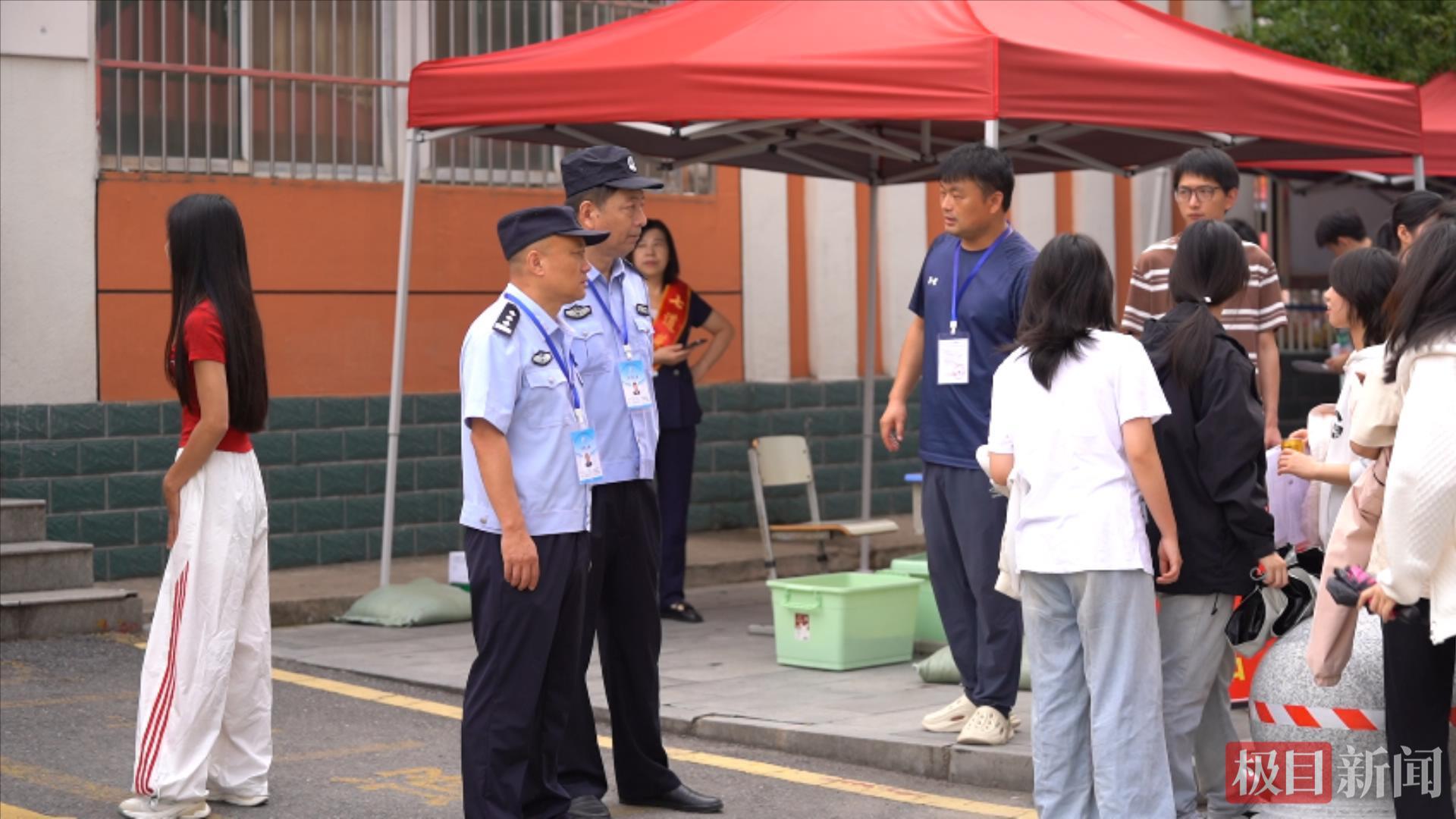 湖北蕲春县多部门联动，为考生和家长提供贴心服务