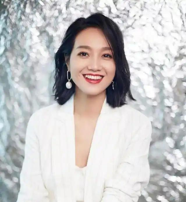 极目锐评丨朱丹发长文否认女儿留级，没否认“重男轻女”是一种逃避吗？