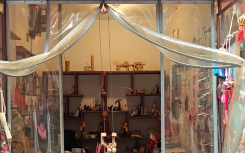 济南老顽童复刻老玩具唤醒童年DNA，创新研发的文创玩具近200种