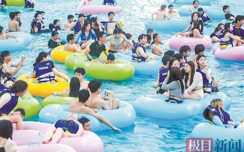 玩水的快乐回来了 玛雅海滩水公园开园