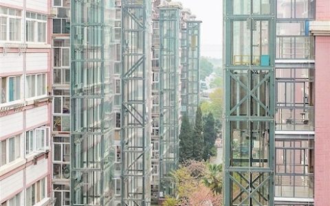 武汉既有住宅加装电梯技术导则出炉 优先选平层停靠  运维资金使用要公示