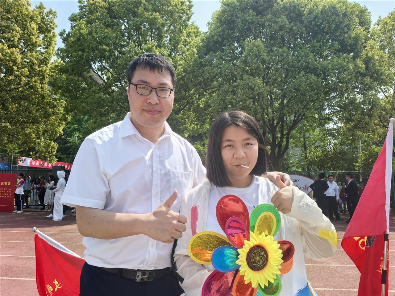 襄阳五中高分屏蔽考生陈曦，父母在学习上的干预较少