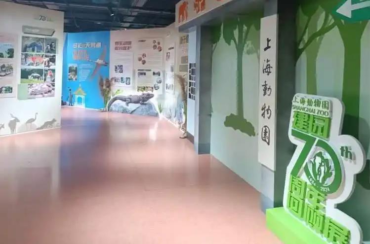 极目锐评丨10月龄婴儿在展馆内喝奶瓶被赶出，核心问题在三个方面