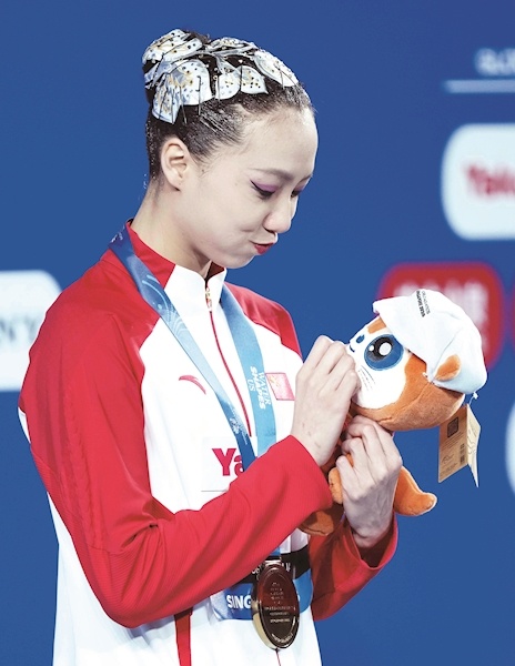 花游精灵 惊艳游泳世锦赛 19岁的湖北小丫徐汇妍勇夺4金1银