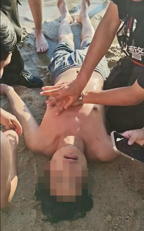 生死救援：18岁青年跳水遇险，东湖义警接力抢回生命