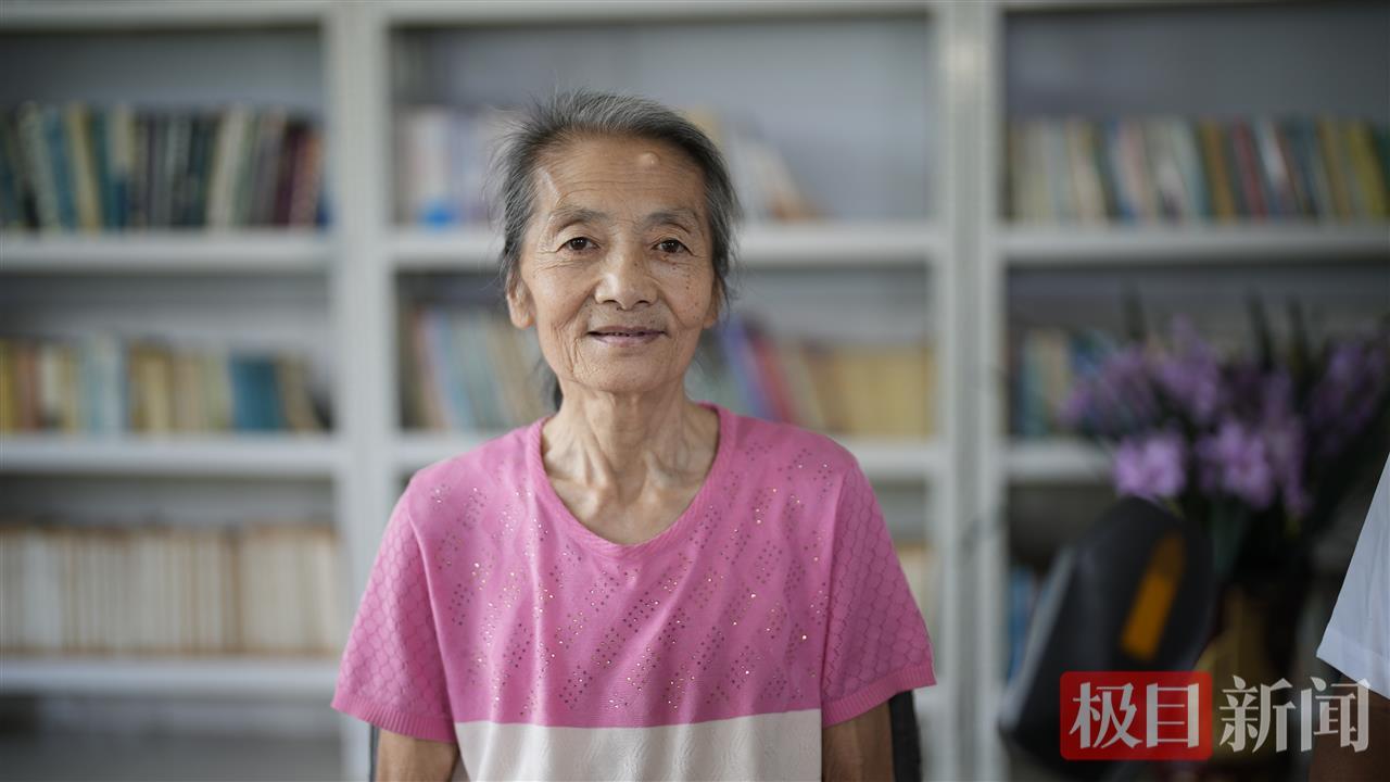 唐山大地震49周年之际，被砸截瘫的“轮椅诗人”递交入党申请书