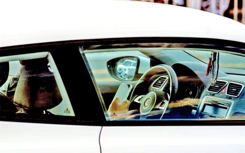 风景太美丽司机易分神  墨水湖大桥上频发交通事故引担忧