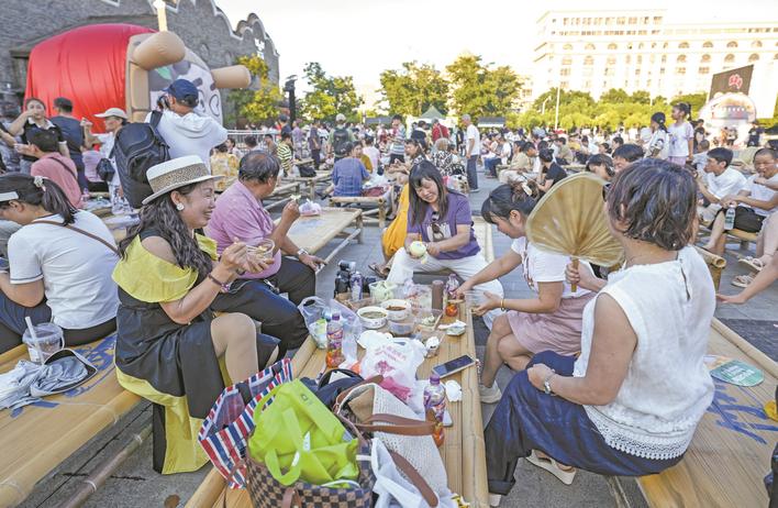 竹床躺一躺  蒲扇摇一摇 武汉园博园带你穿越汉味之夏