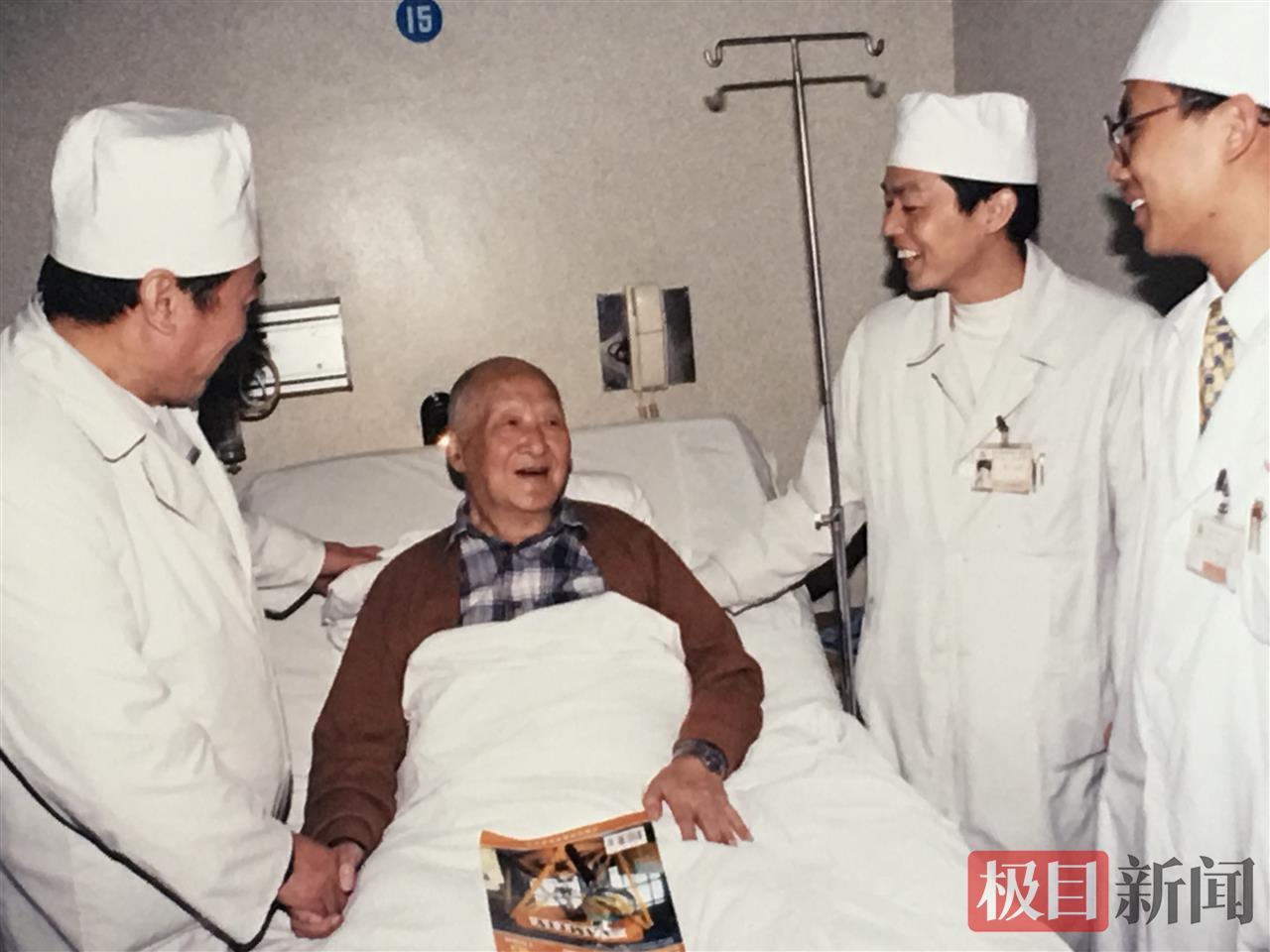 “龙一刀”的传奇与传承！龙道畴教授逝世，他曾以“龙氏阴茎延长术”震惊世界