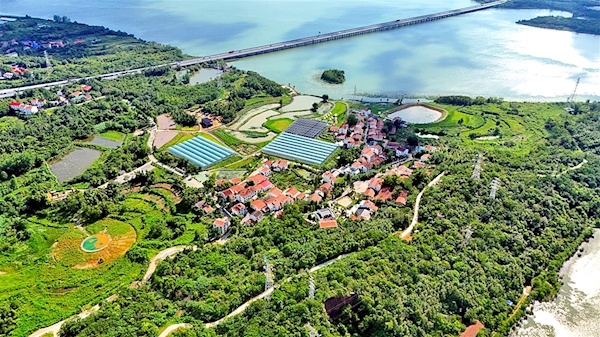 山边湾，和美乡村入画来