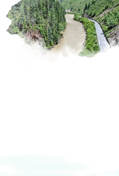 3对母女乘车在四川阿坝坠河 出发前曾许愿“每年都出来玩”5名失联人员仍在搜救