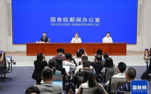 海关总署称识别真假“Labubu”关键看牙齿：正版有九颗尖牙，山寨货少一两颗