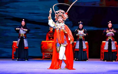 千余戏曲少年黄冈竞逐“小梅花” 梅花奖名家倾情助阵