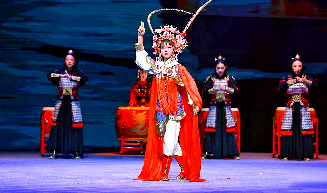 千余戏曲少年黄冈竞逐“小梅花” 梅花奖名家倾情助阵