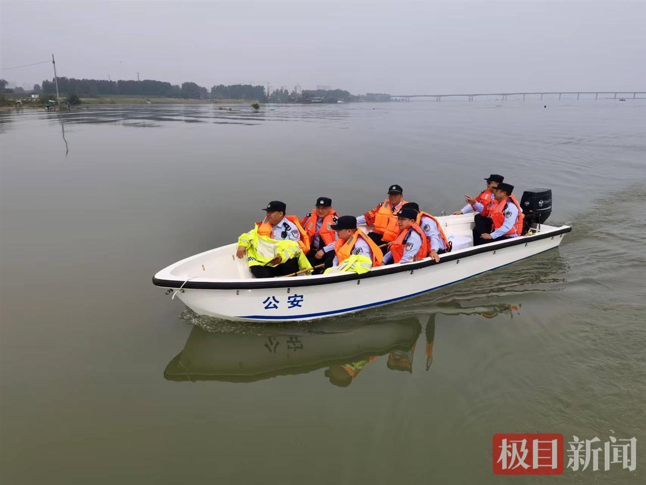 好民警周劲松因公牺牲，年仅48岁