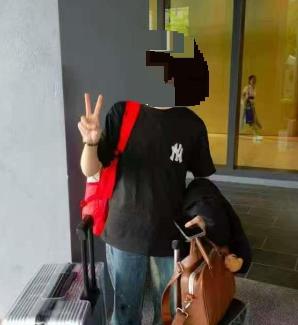 19岁女生赴“大马”留学第9天从39楼坠亡，父亲：有人假冒警察向她索要25.8万元，还让她用手机下载了这个软件