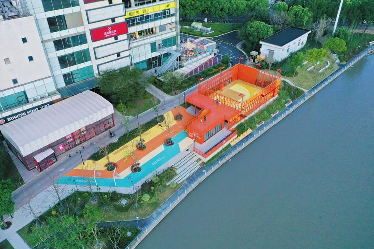 九合垸原种场微改造、微更新升级致富大道