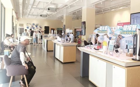 硝烟弥漫的高校营销大战成为过去时 武汉高校迎新季运营商们很淡定