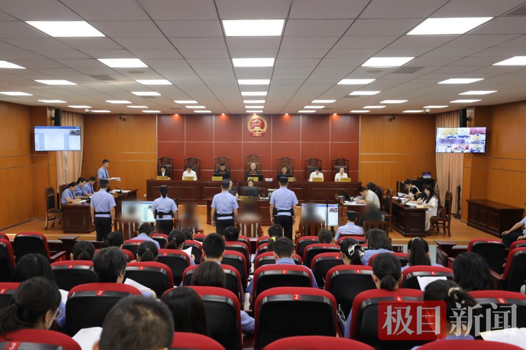 用浸泡过毒液的小鱼捕杀野鸟，现场烟头锁定嫌疑人，最终16人获刑！