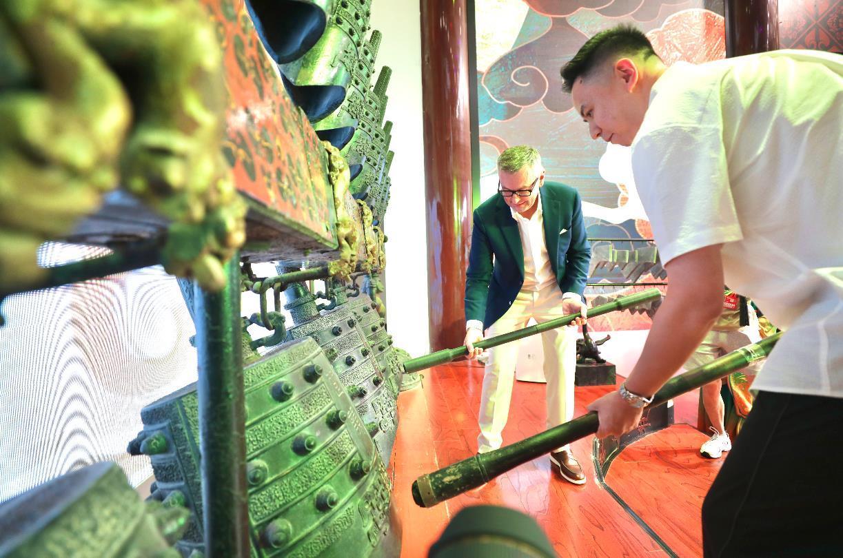 2025世界斯诺克武汉公开赛开杆，国际球星赛前云集东湖