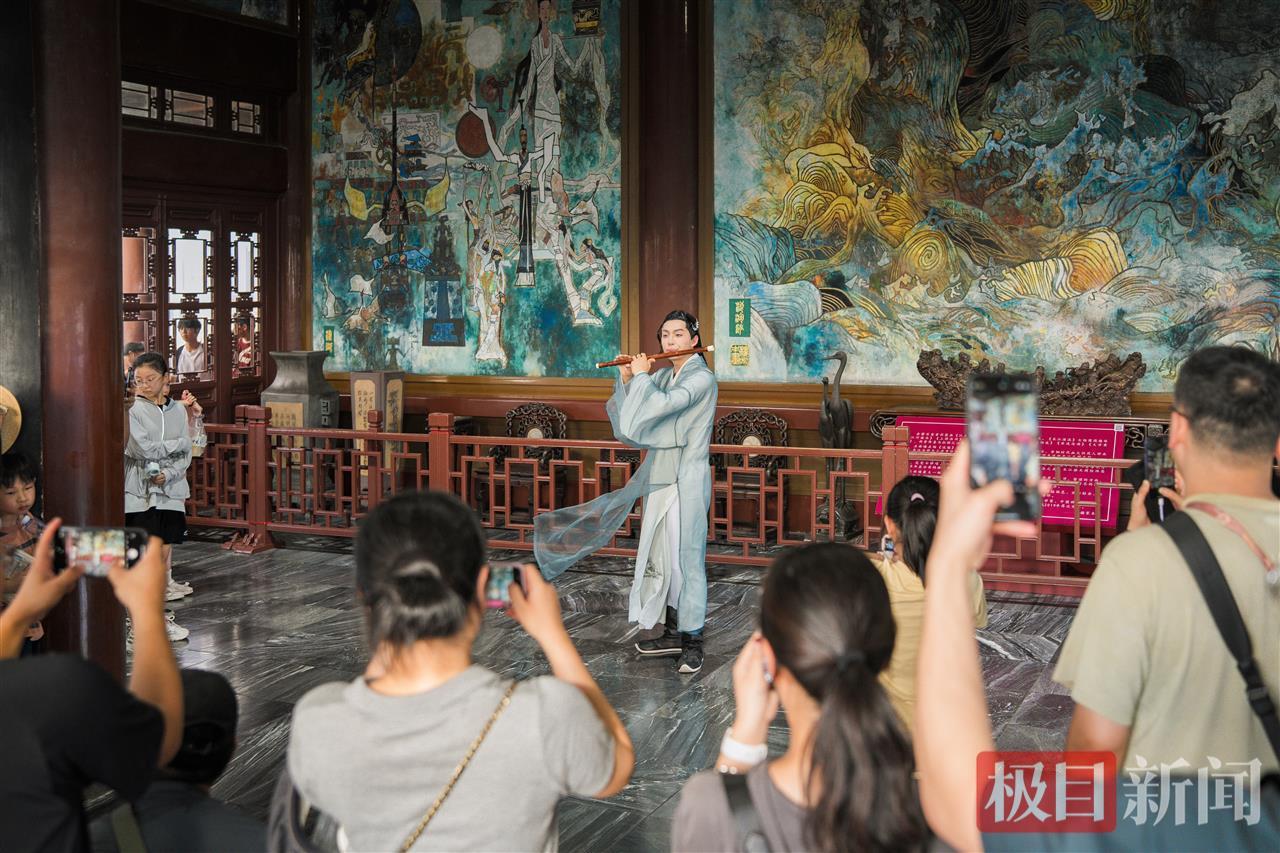 黄鹤楼游览又有了新体验：七夕上线《黄鹤楼中吹玉笛》