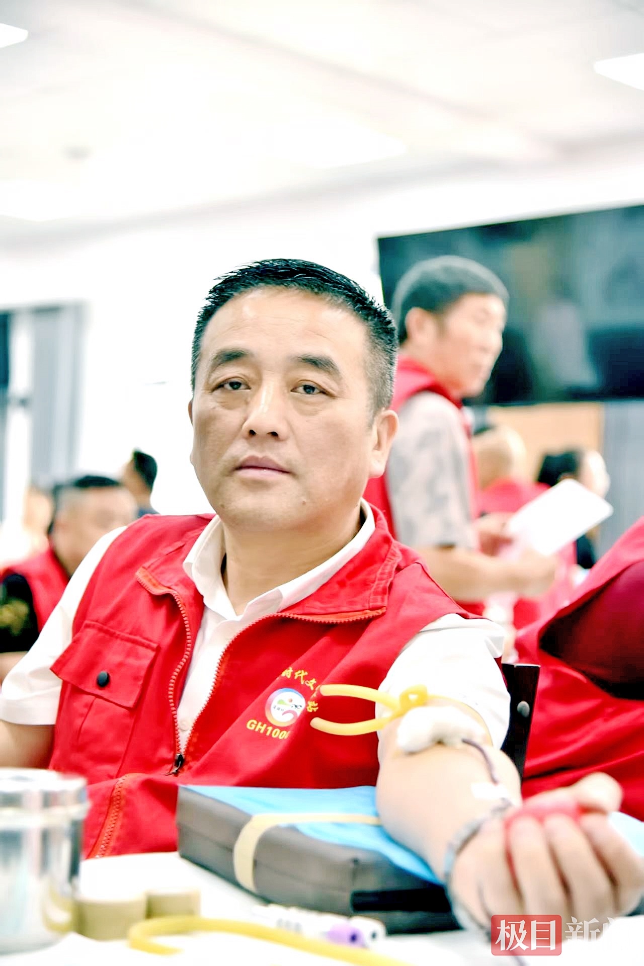 一个人带出260多名志愿者  每年捐献1万多毫升血液 黄石“献血村”有个热血村支书