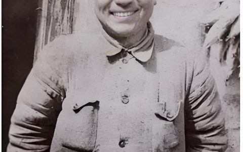 身兼中统、军统、日谍、汪伪职务，揭秘中共“五重特工”袁殊的“伪装者”传奇！