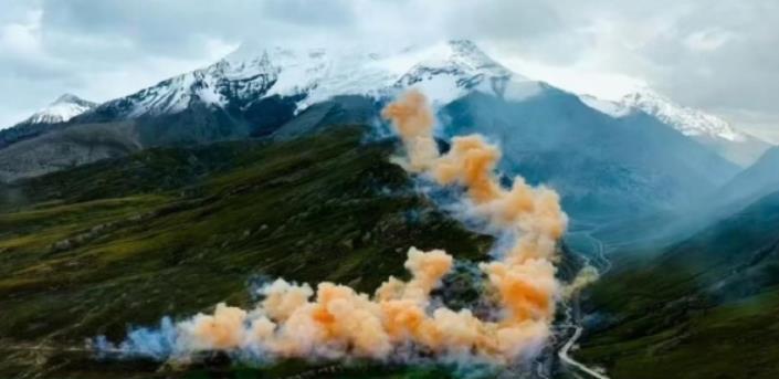 始祖鸟与蔡国强就喜马拉雅烟花一事双双致歉，日喀则市成立调查组赴现场核查