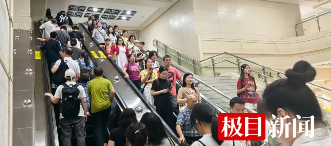 此刻，武汉全城出动！