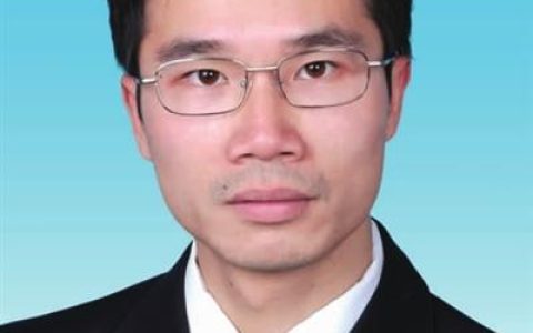 钻研有股“轴”劲儿——记市劳动模范、湖北绿色家园材料技术股份有限公司化工总控工陈哲