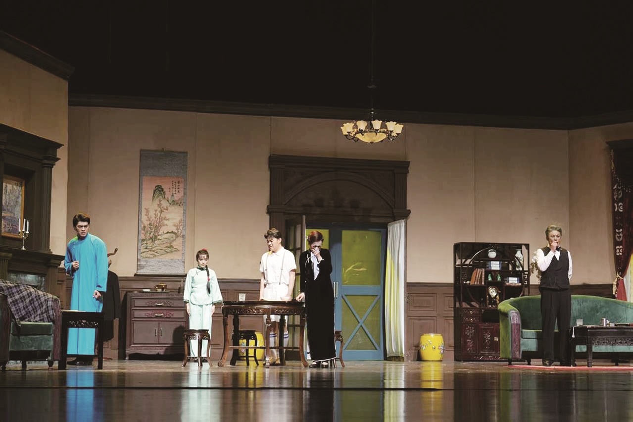 《雷雨》经典再现，拉开曹禺作品金秋展演季序幕 好戏连台，潜江邀你共赴文旅盛宴