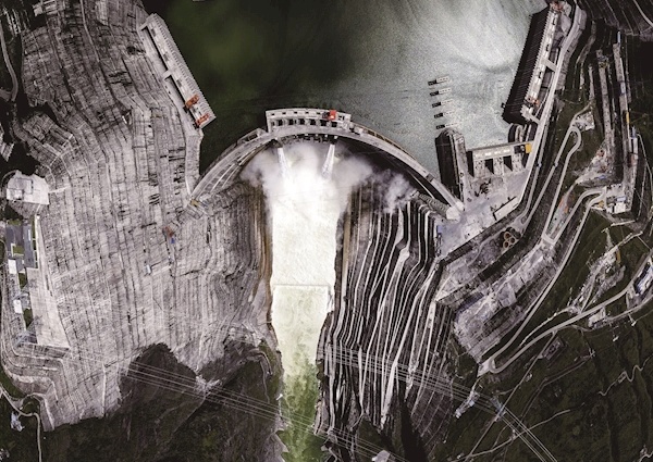 “影动长江”全国主题摄影大展邀您品赏 一瞬光影裁江色 千秋气象入镜头