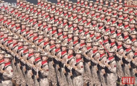 湖北退役女兵徐曼，走上天安门阅兵场，曾赴西藏支教组建“国旗护卫队”