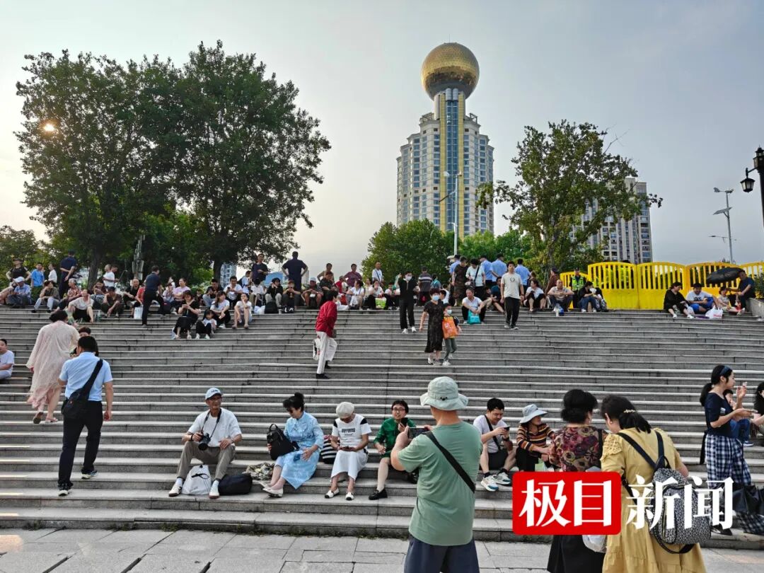 此刻，武汉全城出动！