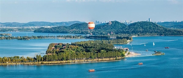 山水间礼赞祖国 月色里情寄中秋 武汉东湖端出双节文旅大餐