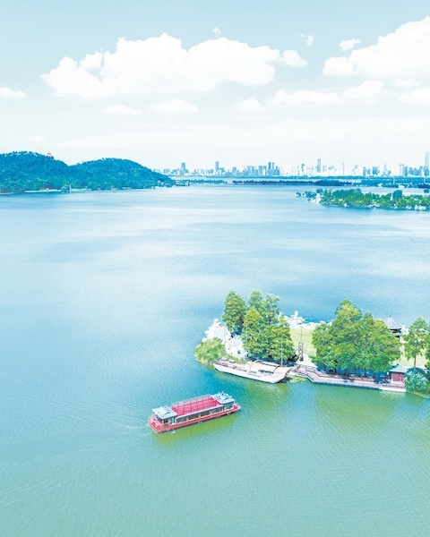 山水间礼赞祖国 月色里情寄中秋 武汉东湖端出双节文旅大餐