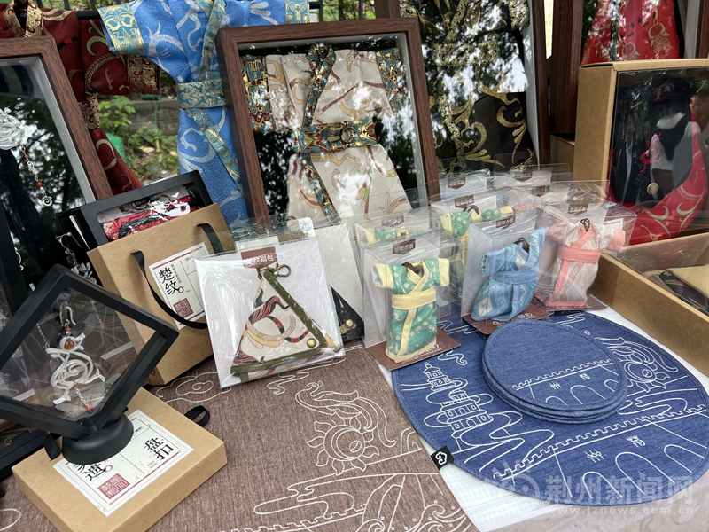 开逛！张居正街老字号市集热闹开场