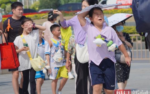 国庆假期第五天，武汉“炎”值在线，最高气温达33℃