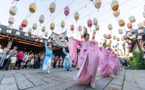 游客变演员，边逛边体验 沔阳小镇特色情景剧火了