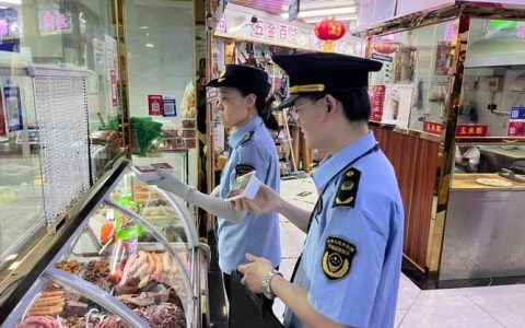 彭场市场监管所专项检查食品安全