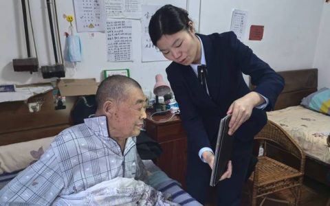 市中行贴心守护老年客户