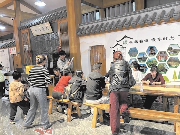 湖北A级景区接待游客2036万余人次 武汉上榜国内十大热门目的地