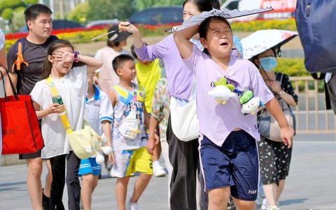 局地37℃！“秋老虎”来了 湖北多地今日高温升至35℃+